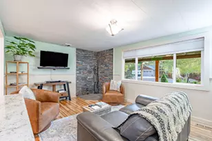 657 S Fir St, Sisters, OR 97759 - Photo 9