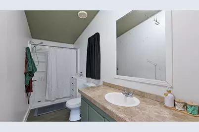 633 E Archwood Drive #UNIT 12, Eagle Point, OR 97524 - Photo 15