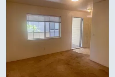 889 Valley View Drive, Medford, OR 97504 - Photo 7