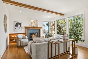 3160 N W Colonial Dr, Bend, OR 97703 - Photo 21