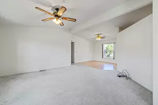 4200 Summers Ln, Klamath Falls, OR 97603 - Photo 11