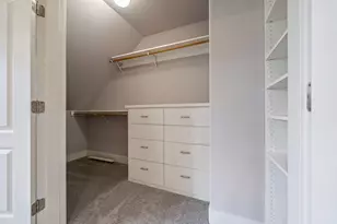 2414 NW Brickyard St, Bend, OR 97703 - Photo 43