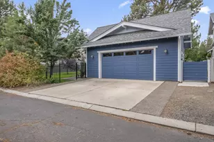 2414 NW Brickyard St, Bend, OR 97703 - Photo 81