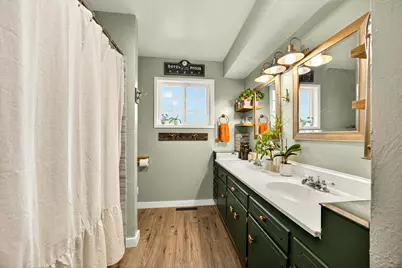 342 Hazel Street, Central Point, OR 97502 - Photo 9