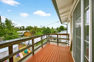 342 Hazel St, Central Point, OR 97502 - Photo 19