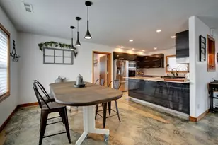 1225 Corona Ave, Medford, OR 97504 - Photo 13