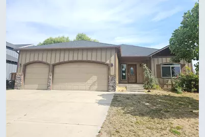 5257 Amberview Lane, Klamath Falls, OR 97603 - Photo 1