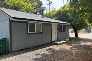 2325 Home Ave, Klamath Falls, OR 97601 - Photo 3