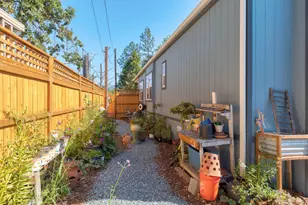 298 Tavis Dr Dr, Merlin, OR 97532 - Photo 23