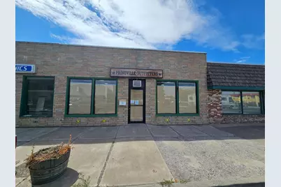 250 NE 3rd Street, Prineville, OR 97754 - Photo 1