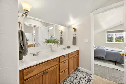 380 Hemlock Lane, Ashland, OR 97520 - Photo 35