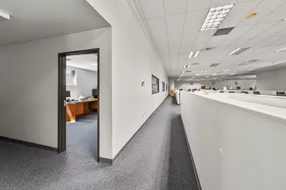 2090 Commerce Drive, Medford, OR 97504 - Photo 23