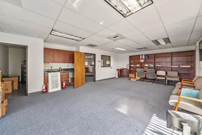 2090 Commerce Drive, Medford, OR 97504 - Photo 29