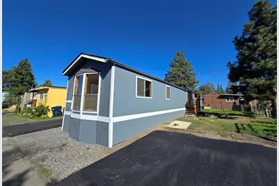 63930 N Hwy 97 #42, Bend, OR 97701 - Photo 3