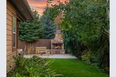 21302 NE Brooklyn Court, Bend, OR 97701 - Photo 5