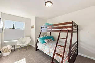 1019 SW J Street SW, Grants Pass, OR 97526 - Photo 11