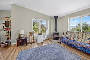 4492 Old Hwy 99 S, Ashland, OR 97520 - Photo 13