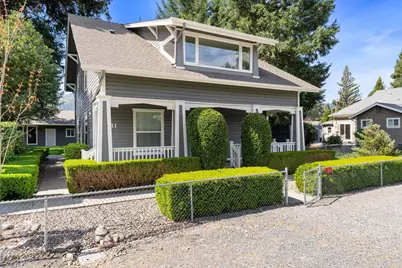 111 Cedar Street, Rogue River, OR 97537 - Photo 1