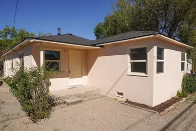 854 W Stewart Avenue #1 & 2, Medford, OR 97501 - Photo 1