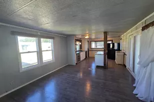 2934 Summers Ln, Klamath Falls, OR 97603 - Photo 7