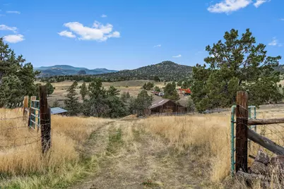 19369 US 26, Mitchell, OR 97750 - Photo 43