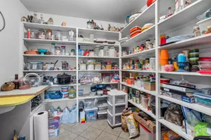 19369 US-26, Mitchell, OR 97750 - Photo 23