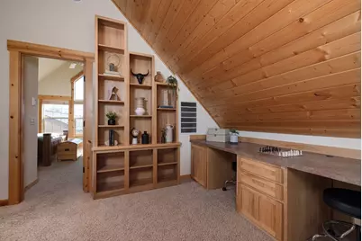 1471 Red Wing Loop, Redmond, OR 97756 - Photo 23