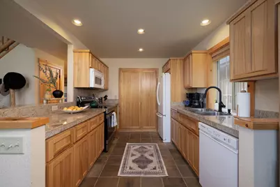 1471 Red Wing Loop, Redmond, OR 97756 - Photo 15