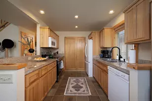 1471 Red Wing Loop, Redmond, OR 97756 - Photo 15