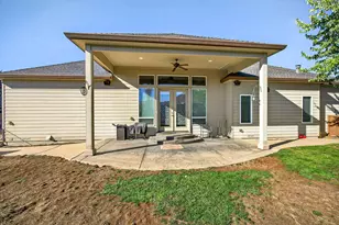 24 Blackstone Ct, Eagle Point, OR 97524 - Photo 17