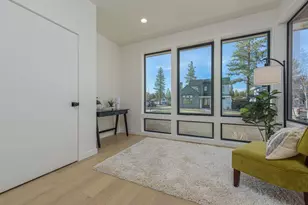 3337 NW Leavitt Ln, Bend, OR 97703 - Photo 11