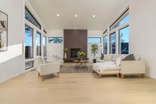 3337 NW Leavitt Ln, Bend, OR 97703 - Photo 9