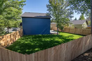 1407 NE Talon Ct, Bend, OR 97701 - Photo 23