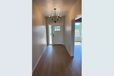 3739 Ford Drive, Medford, OR 97504 - Photo 5