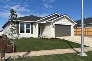 3739 Ford Dr, Medford, OR 97504 - Photo 1