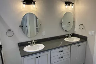 3739 Ford Dr, Medford, OR 97504 - Photo 13