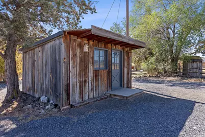 2132 SW Culver Highway, Madras, OR 97741 - Photo 33