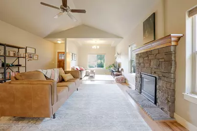 61194 Geary Drive, Bend, OR 97702 - Photo 11
