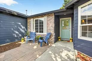 2055 Terrel Dr, Medford, OR 97501 - Photo 5