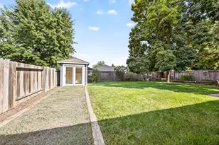 2055 Terrel Dr, Medford, OR 97501 - Photo 39