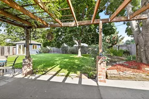 2055 Terrel Dr, Medford, OR 97501 - Photo 41