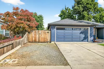 2055 Terrel Drive, Medford, OR 97501 - Photo 3