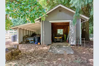 8166 Saghalie Drive S, Salem, OR 97306 - Photo 33