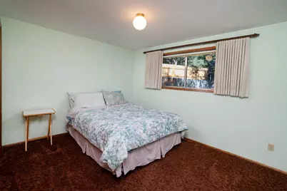 536 NW Saginaw Avenue, Bend, OR 97703 - Photo 7