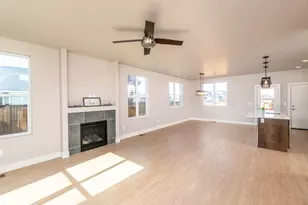 758 NE Whistle Way, Prineville, OR 97754 - Photo 3