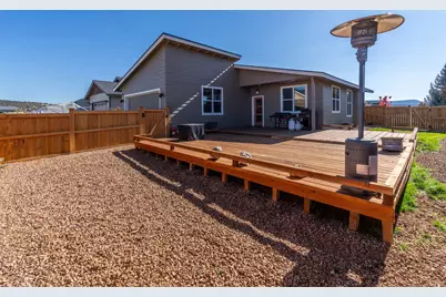 758 NE Whistle Way, Prineville, OR 97754 - Photo 15