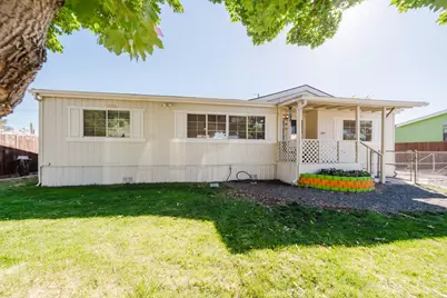 246 SE 6th Street, Redmond, OR 97756 - Photo 3