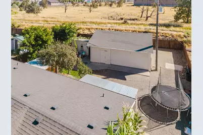 246 SE 6th Street, Redmond, OR 97756 - Photo 45