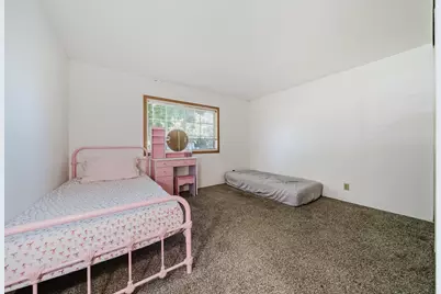 246 SE 6th Street, Redmond, OR 97756 - Photo 25