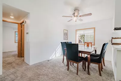 246 SE 6th Street, Redmond, OR 97756 - Photo 15